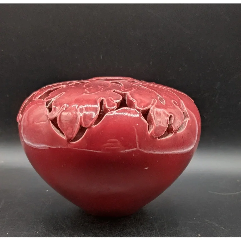 Seville Industries Oxblood Red Reticulated Pierced Leaf Ceramic Bud Vase 5